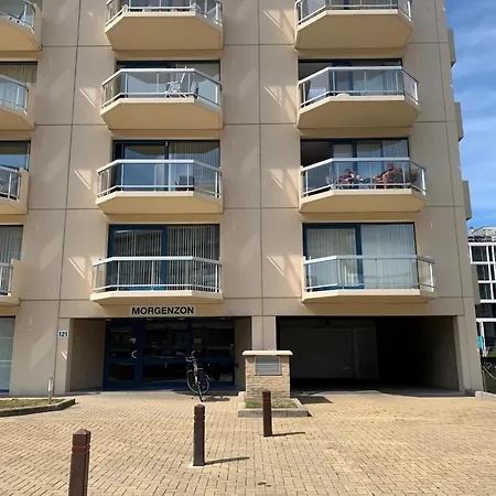 Beautiful Right On The Apartment Nieuwpoort