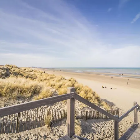 Near Port With Scenic Views Appartamento *