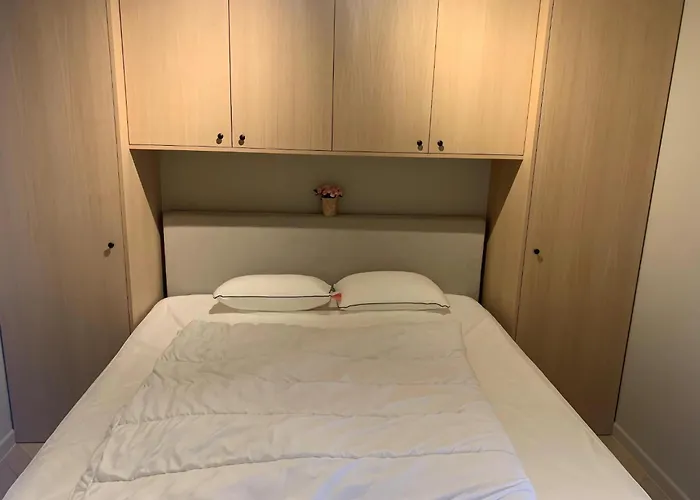 شقة Near Port With Scenic Views