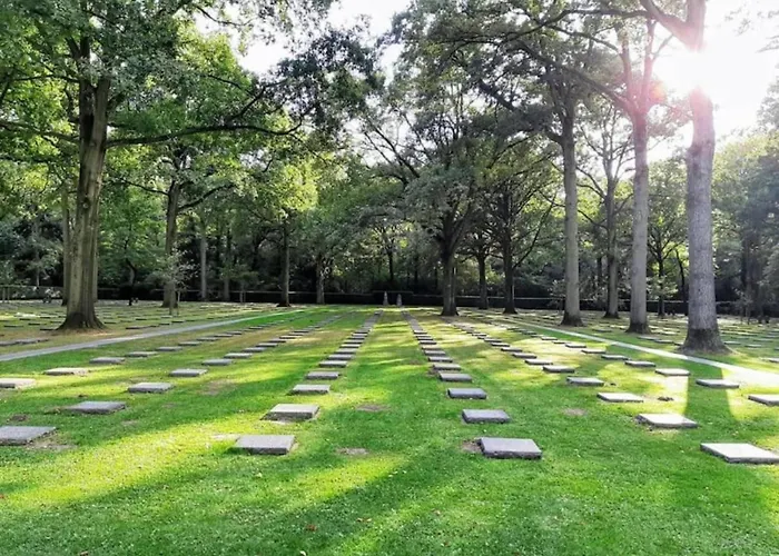 Near Port With Scenic Views شقة *